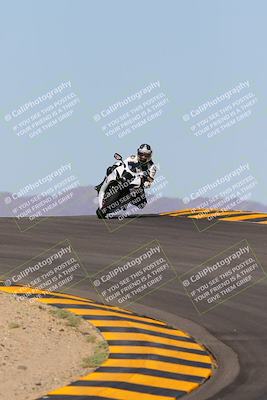 media/Oct-09-2022-SoCal Trackdays (Sun) [[95640aeeb6]]/Turns 9 and 10 (1050am)/